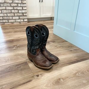Mens Ariat western Boots size 7.5